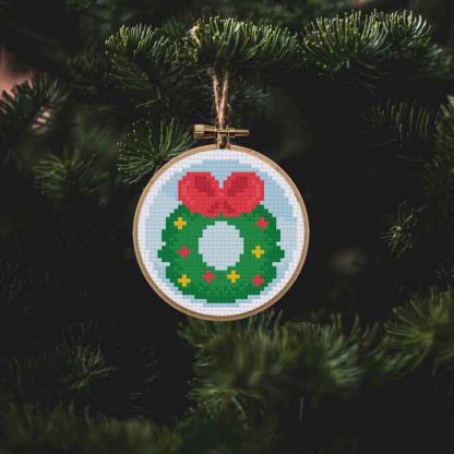 Christmas Ornament – Wreath Cross Stitch Pattern – Daily Cross Stitch