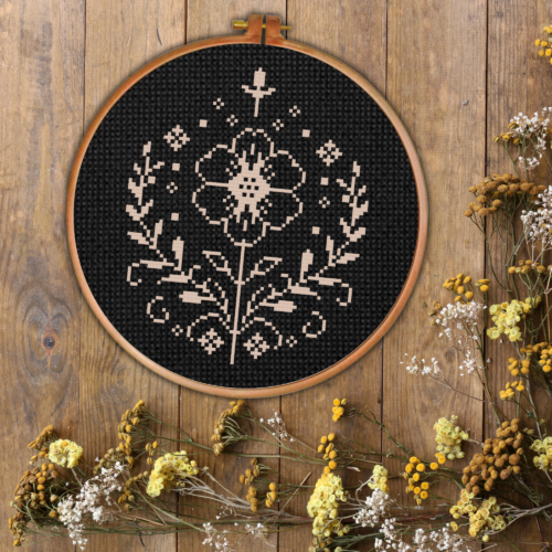 Pretty Flower Laurel Cross Stitch Pattern