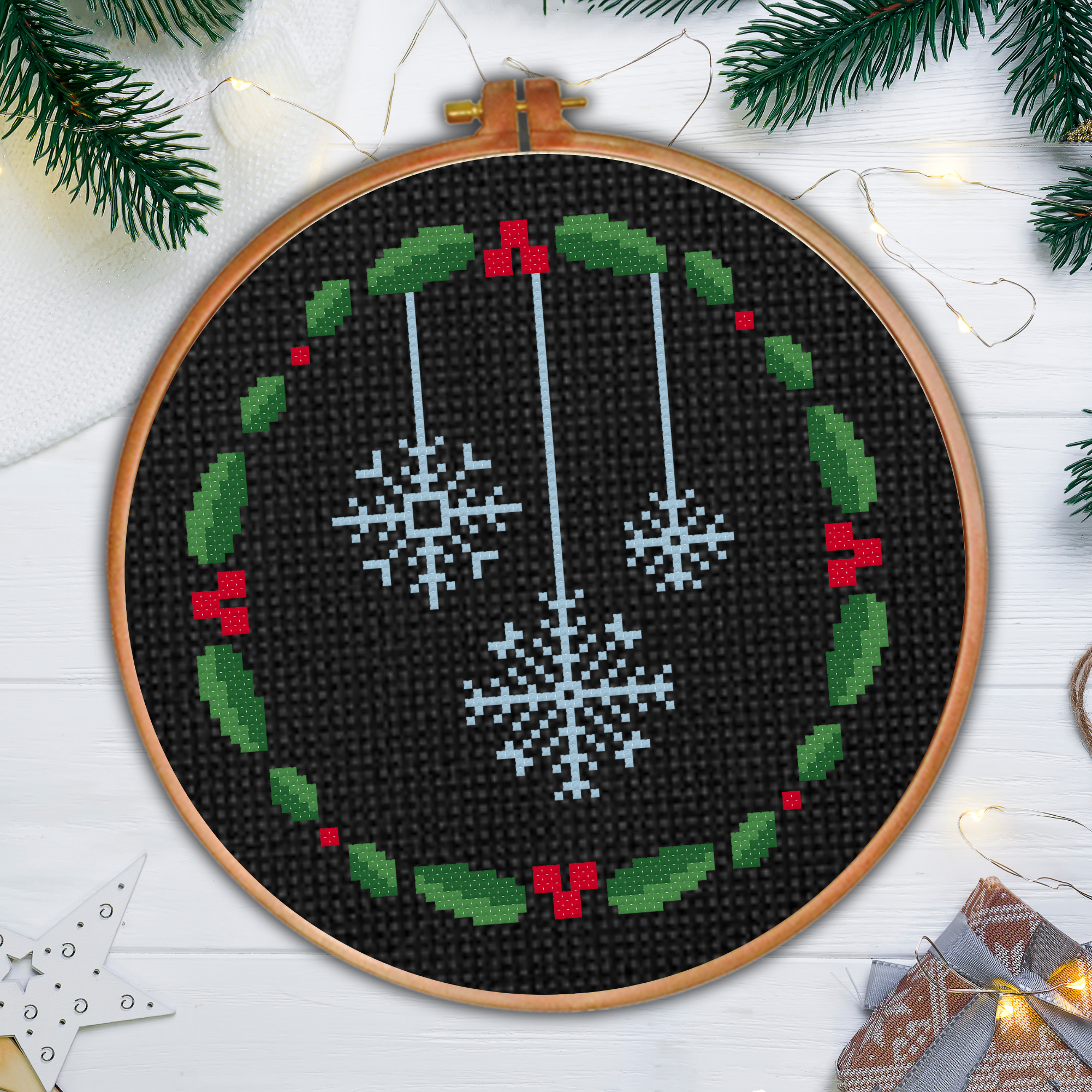 Snowflake Winter Wreath Cross Stitch Pattern